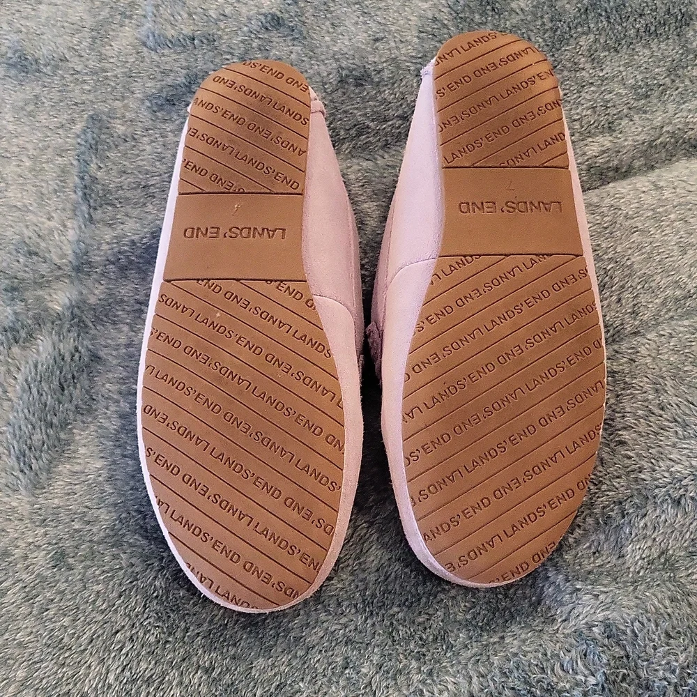 EUC lands end slippers. Size 7. - Picture 2 of 3